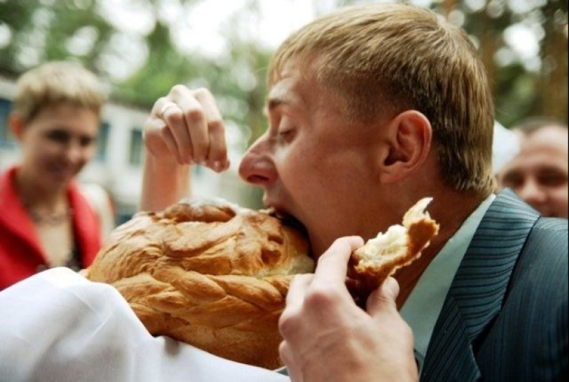 A fight at a wedding — why was it mandatory in Russia A fight at a wedding — why was it mandatory in Russia
