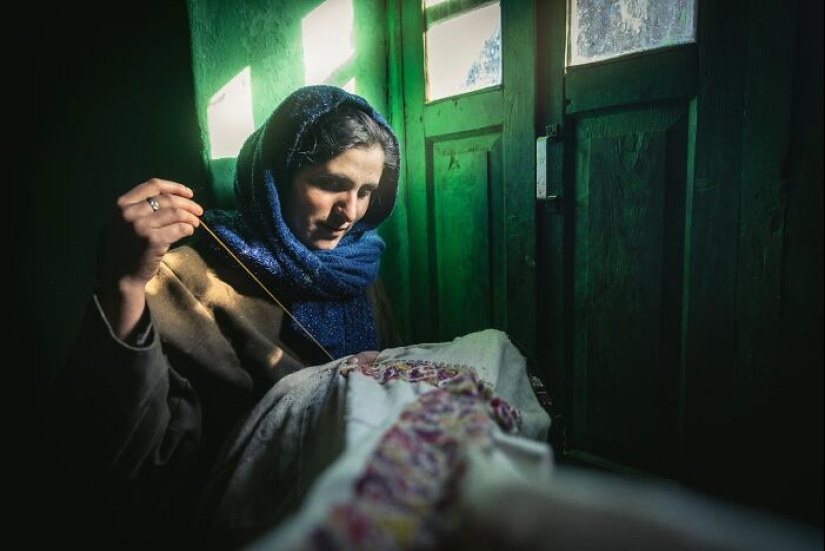 A Glimpse Into Different Cultures: 12 Captivating Photographs By Hamed AlGhanboosi A Glimpse Into Different Cultures: 12 Captivating Photographs By Hamed AlGhanboosi