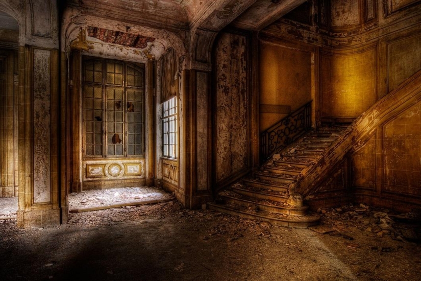 Abandoned places in pictures by Vincent Jansen Abandoned places in pictures by Vincent Jansen