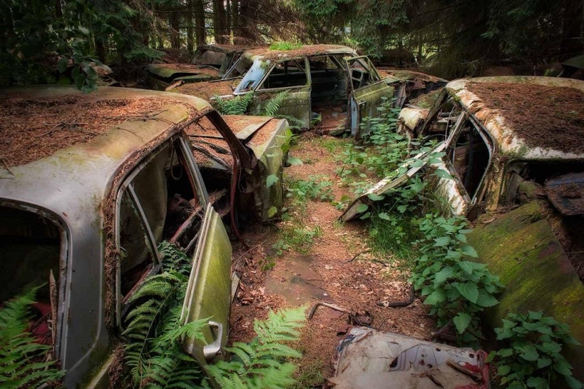 Abandoned places in pictures by Vincent Jansen Abandoned places in pictures by Vincent Jansen