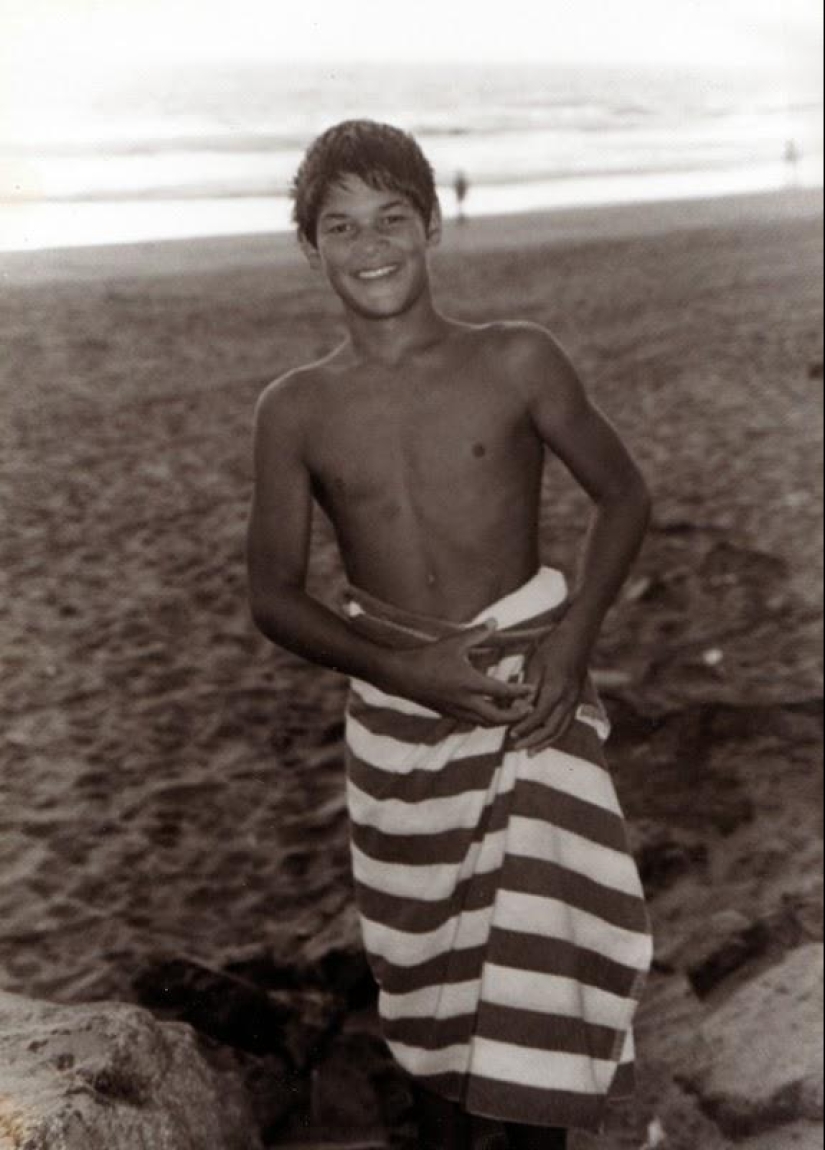 Adolescentes en las playas de California en la década de 1970