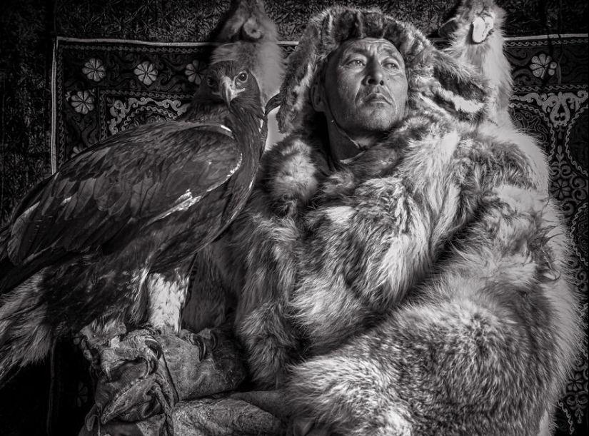 All About Photo Magazine Awards 2024: Here Are 15 Of The Most Beautiful Black And White Photographs All About Photo Magazine Awards 2024: Here Are 15 Of The Most Beautiful Black And White Photographs