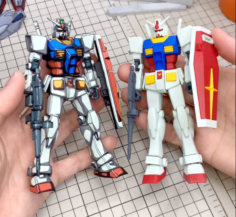 Artist Paints Over Gundam Action Figures To Make Them Look Like They’ve Stepped Straight Out Of An Anime Artist Paints Over Gundam Action Figures To Make Them Look Like They’ve Stepped Straight Out Of An Anime
