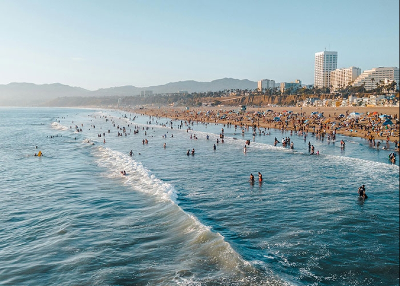 “Bad Human Behavior Everywhere”: 60 Places That Are No Longer Worth Visiting Due To The Crowds “Bad Human Behavior Everywhere”: 60 Places That Are No Longer Worth Visiting Due To The Crowds