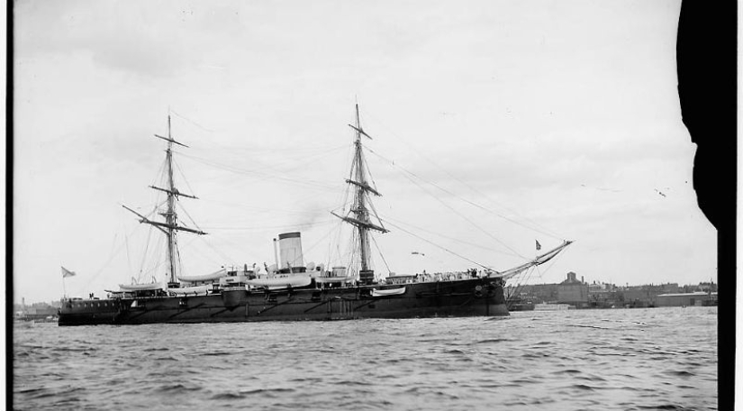 Barcos y oficiales de la Armada del Imperio Ruso en 1893 Barcos y oficiales de la Armada del Imperio Ruso en 1893