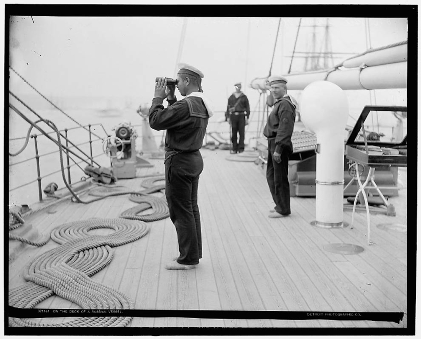 Barcos y oficiales de la Armada del Imperio Ruso en 1893 Barcos y oficiales de la Armada del Imperio Ruso en 1893