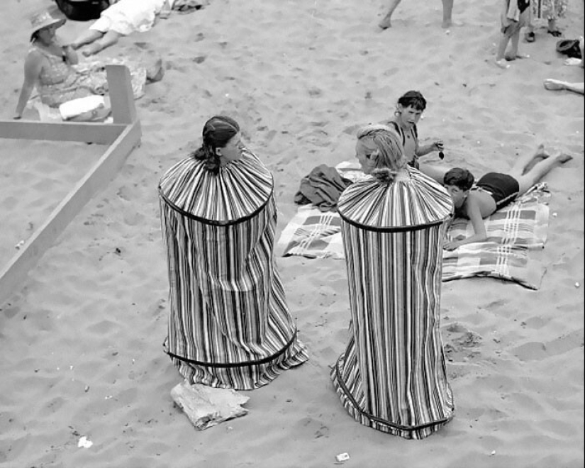 Beauty requires sacrifice and here are 30 vintage photos that prove it Beauty requires sacrifice and here are 30 vintage photos that prove it