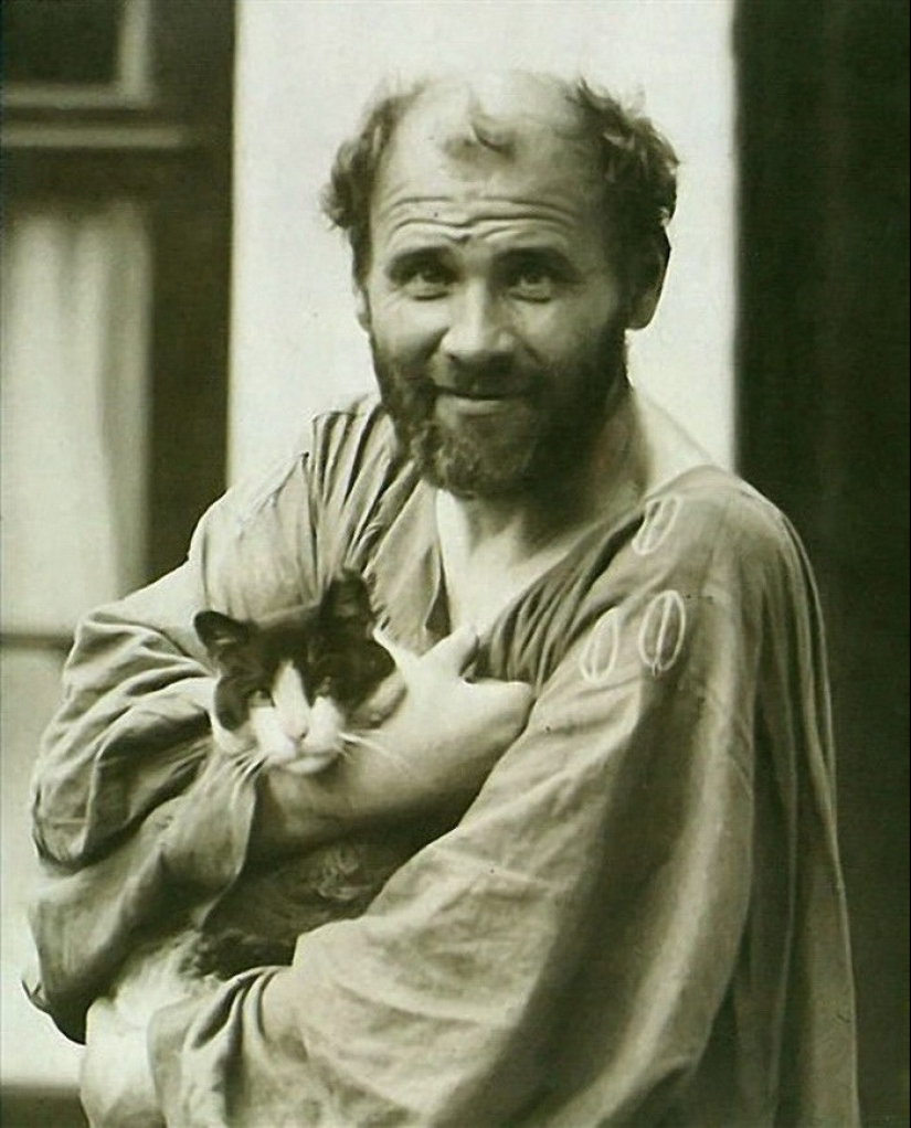 Behind every great man there is a cat Behind every great man there is a cat