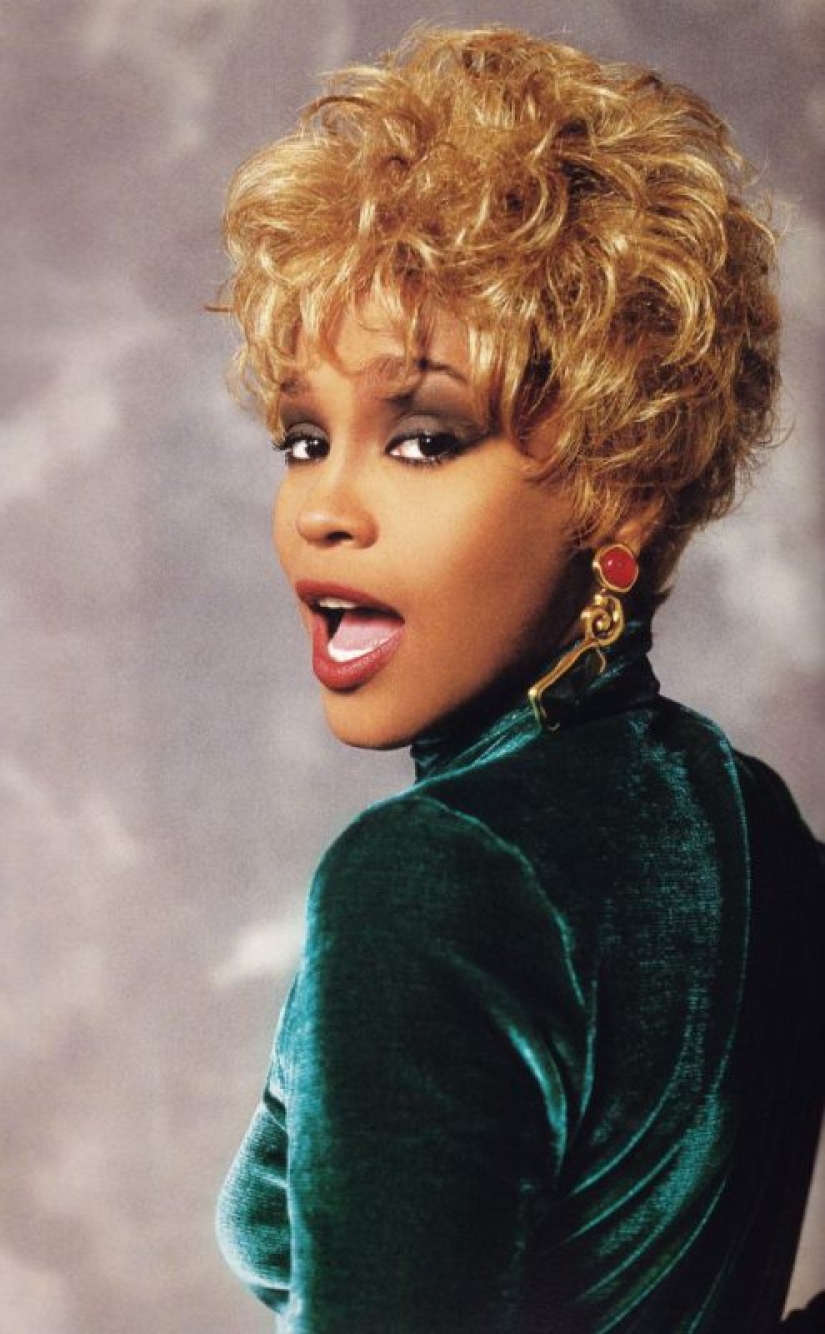 Belleza con una voz mágica: fotos raras de un joven Whitney Houston a partir de la década de 1980 años
