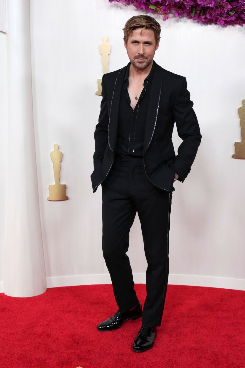 Best red carpet looks at the 2024 Oscars