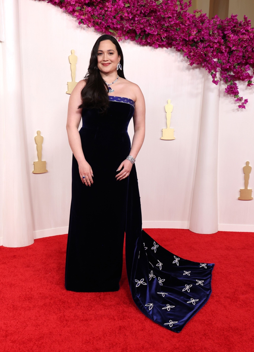 Best red carpet looks at the 2024 Oscars