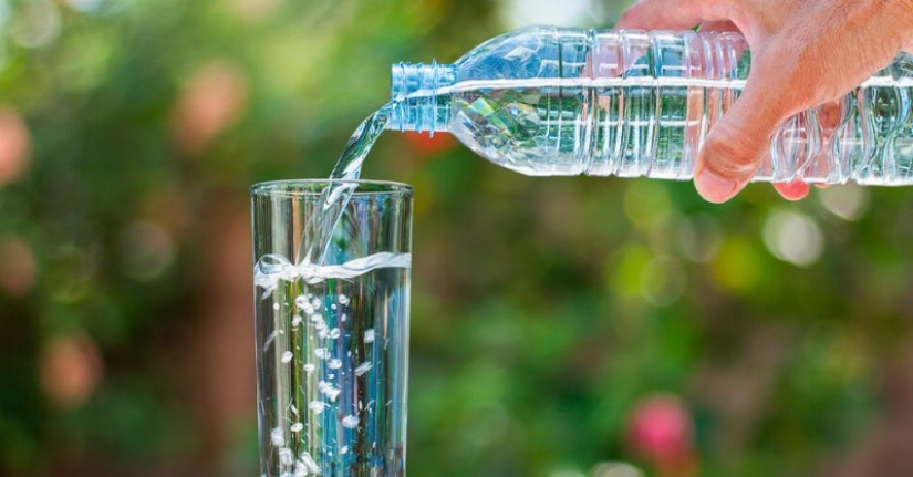 Bottled water: the biggest scam in the history of mankind Bottled water: the biggest scam in the history of mankind