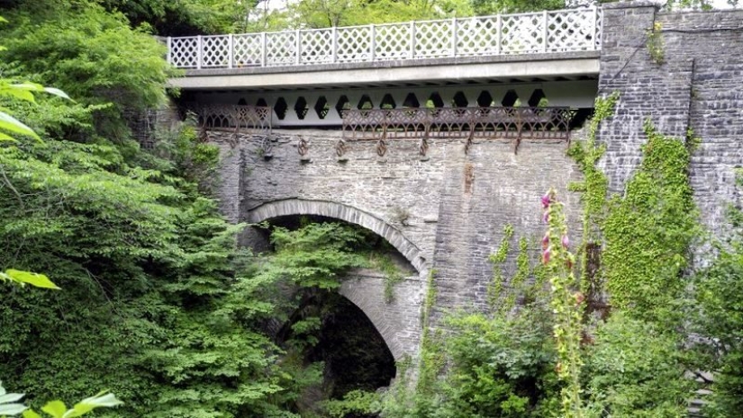 British evil spirits, as it is: what the people of the United Kingdom are afraid of