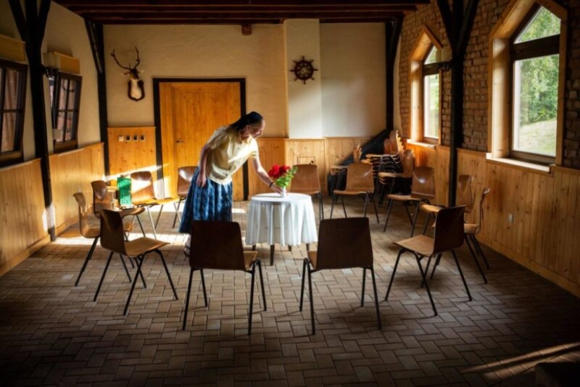 Bruderhof: how do Christian communes live, where they have abandoned technology Bruderhof: how do Christian communes live, where they have abandoned technology