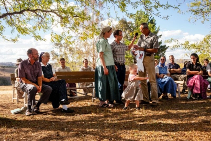Bruderhof: how do Christian communes live, where they have abandoned technology Bruderhof: how do Christian communes live, where they have abandoned technology