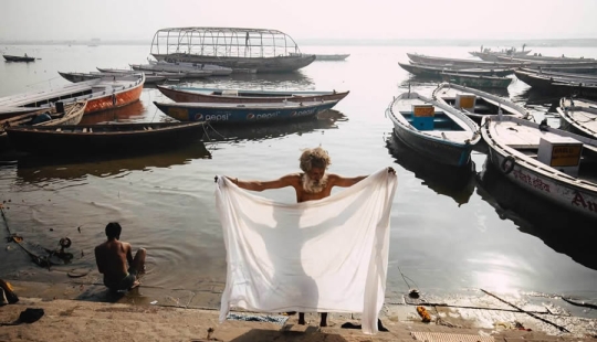 Capturing Human Stories: A Decade of Adventure in Street and Travel Photography by Gil Kreslavsky Capturing Human Stories: A Decade of Adventure in Street and Travel Photography by Gil Kreslavsky