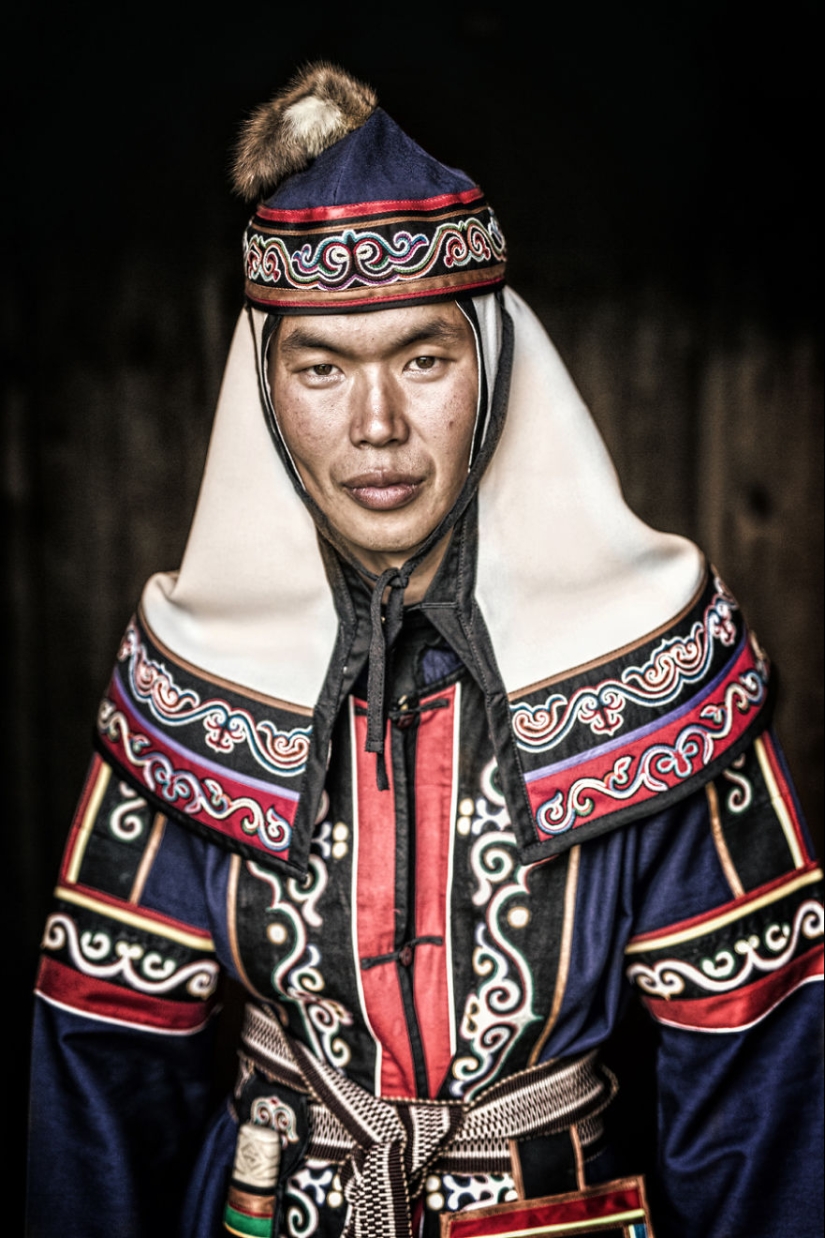 Caras de Siberia: 35 impresionantes retratos de Yakuts, Ulchi y Negidales Caras de Siberia: 35 impresionantes retratos de Yakuts, Ulchi y Negidales