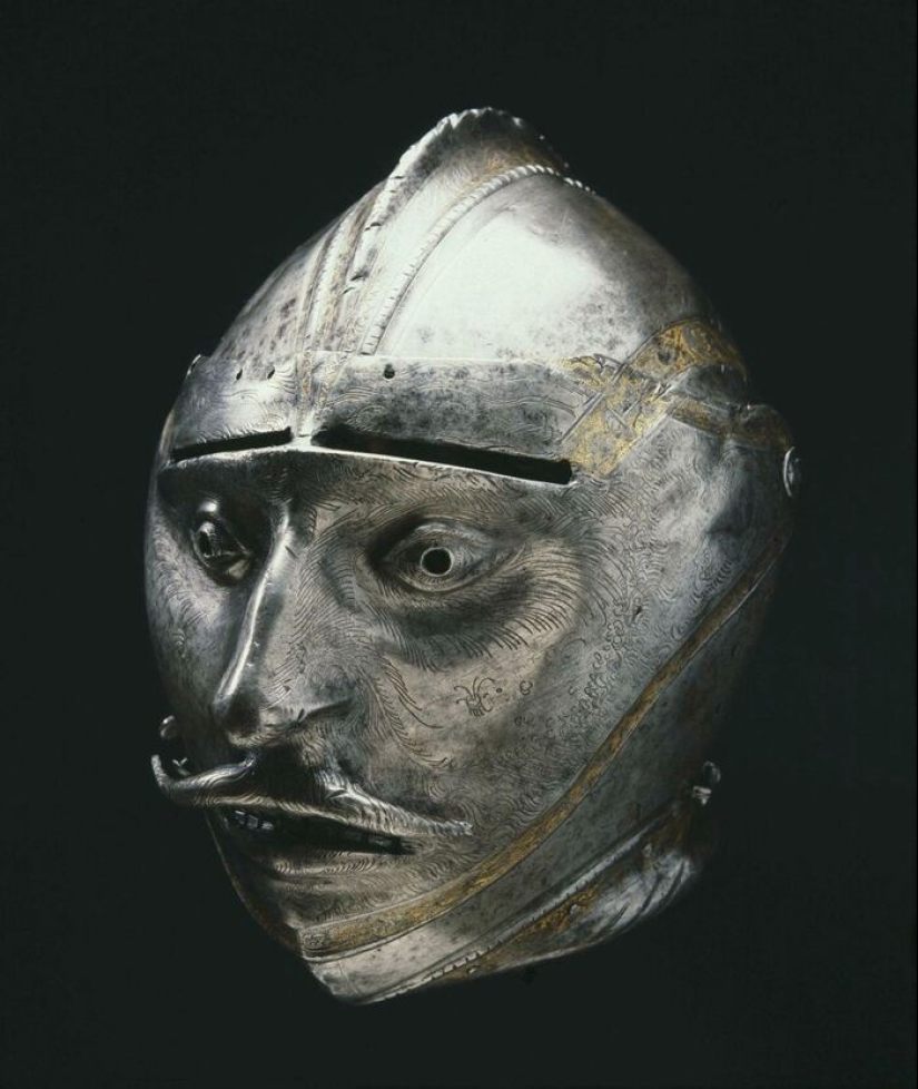 Cascos inusuales: 25 artefactos asombrosos de diferentes épocas Cascos inusuales: 25 artefactos asombrosos de diferentes épocas