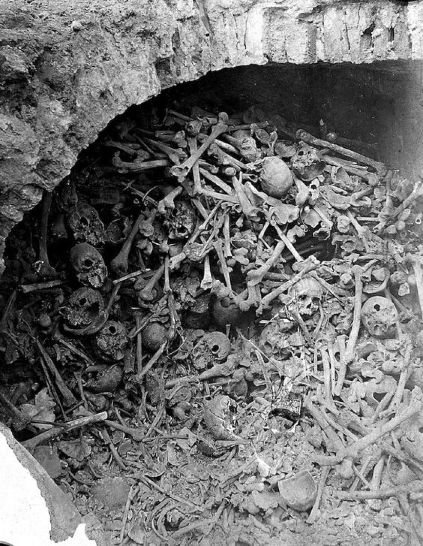 Cemetery stories, or Why are graves dug 2 meters deep? Cemetery stories, or Why are graves dug 2 meters deep?