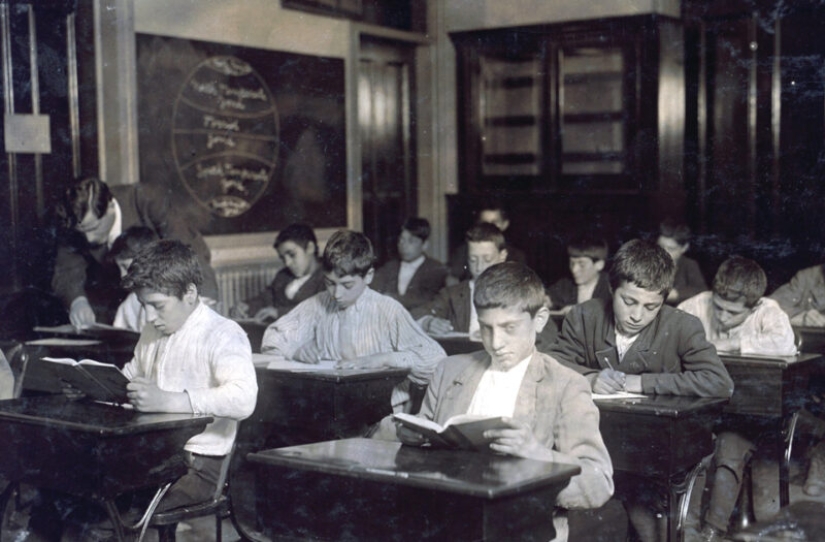 Cómo era la escuela hace 100 años