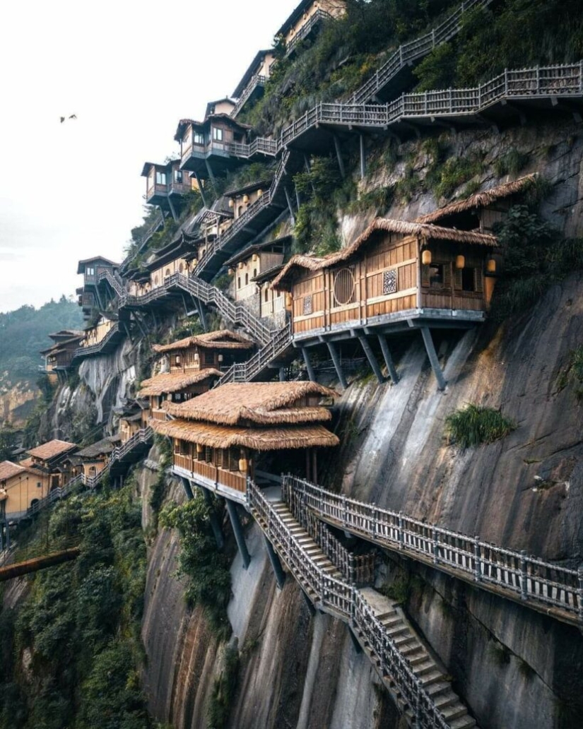¿Cómo surgió la aldea china “vertical” de Wangxian y quiénes viven en ella?