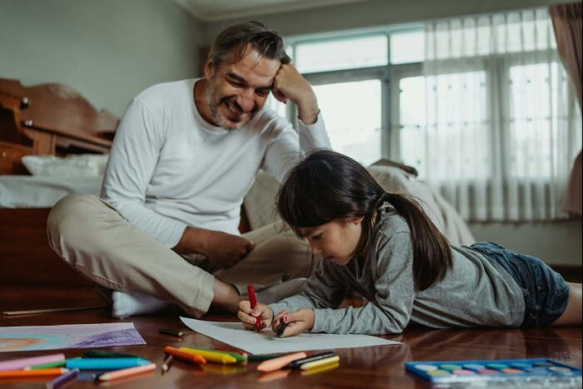 Crayola abre archivos de 1000 dibujos infantiles para recordarles a los ahora adultos sobre la creatividad