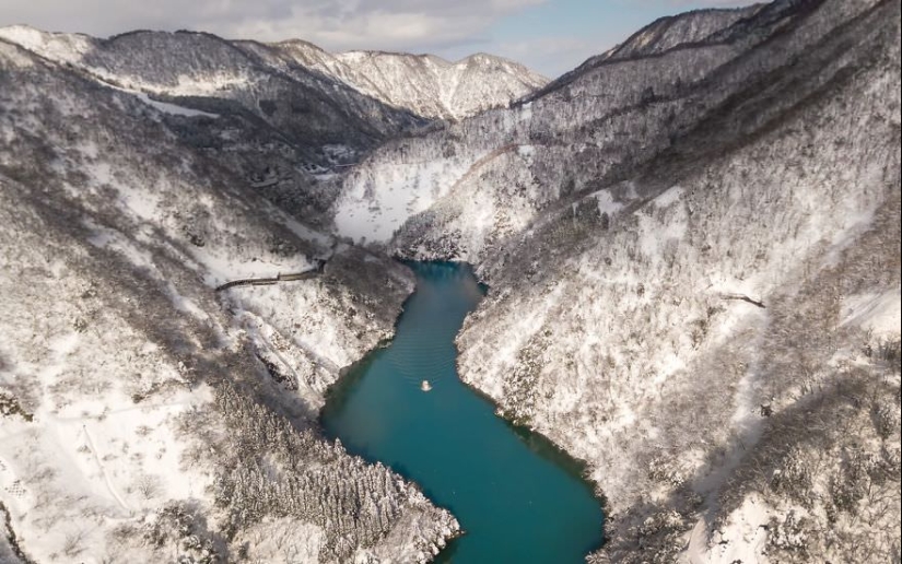 Cuento de hadas de nieve: invierno increíblemente hermoso en Japón
