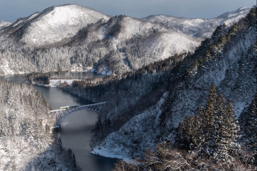 Cuento de hadas de nieve: invierno increíblemente hermoso en Japón