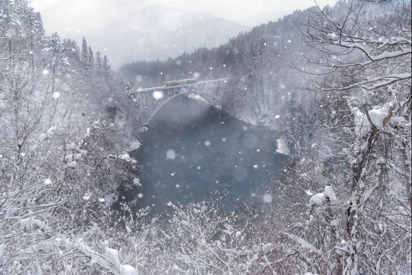 Cuento de hadas de nieve: invierno increíblemente hermoso en Japón