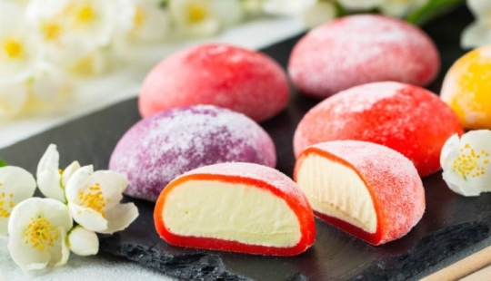 ¿Cuál es el famoso postre japonés Mochi y es posible cocinarlo usted mismo?