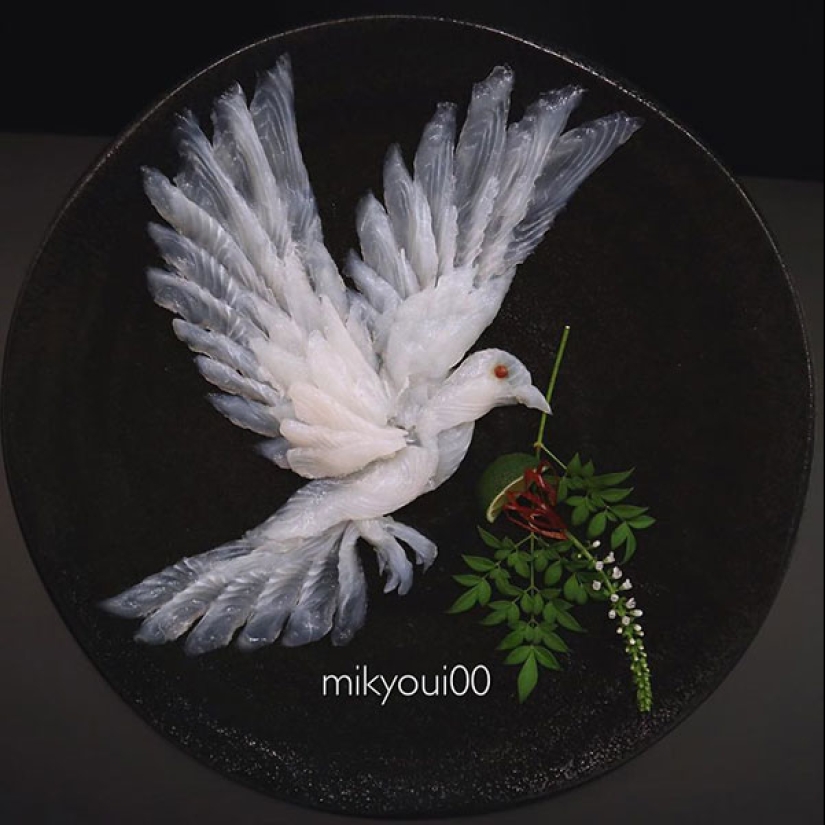 Culinary art plates: Japanese chef turns cutting fish into real masterpieces Culinary art plates: Japanese chef turns cutting fish into real masterpieces