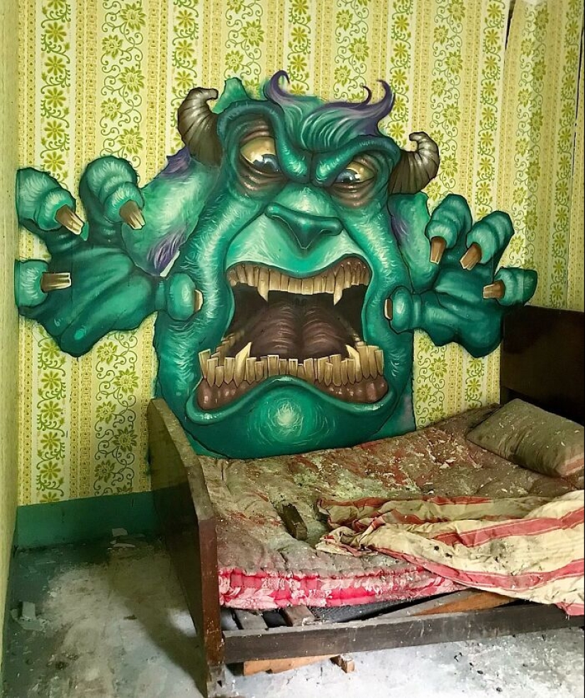 Darkly Twisted Graffiti Artwork Featuring Popular Characters By David Lozano