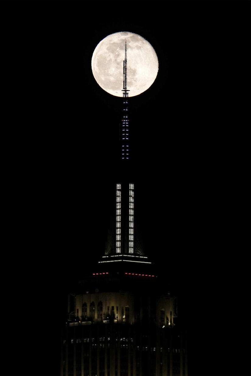 Descubra edificios familiares en 10 fotografías nocturnas de la ciudad de Nueva York tomadas por estos fotógrafos