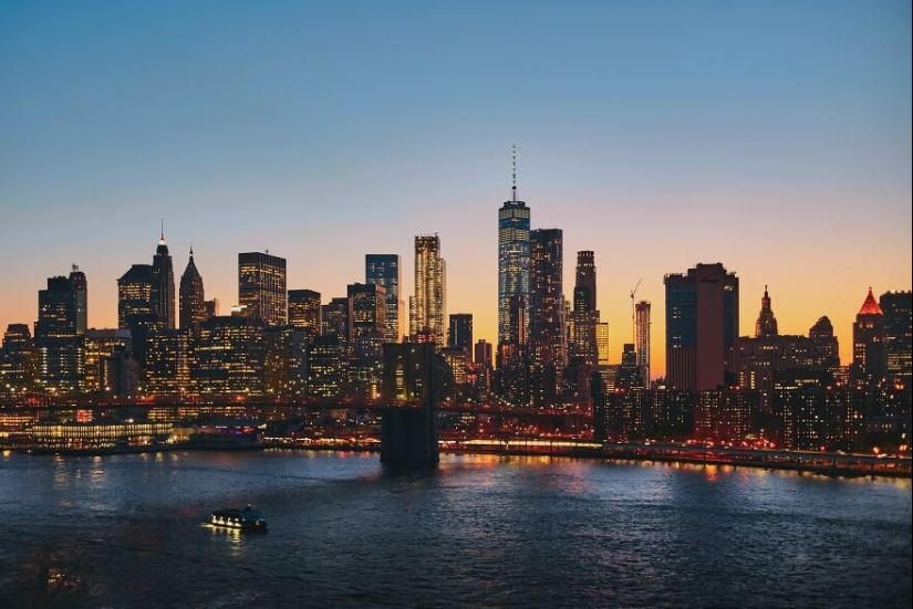 Descubra edificios familiares en 10 fotografías nocturnas de la ciudad de Nueva York tomadas por estos fotógrafos
