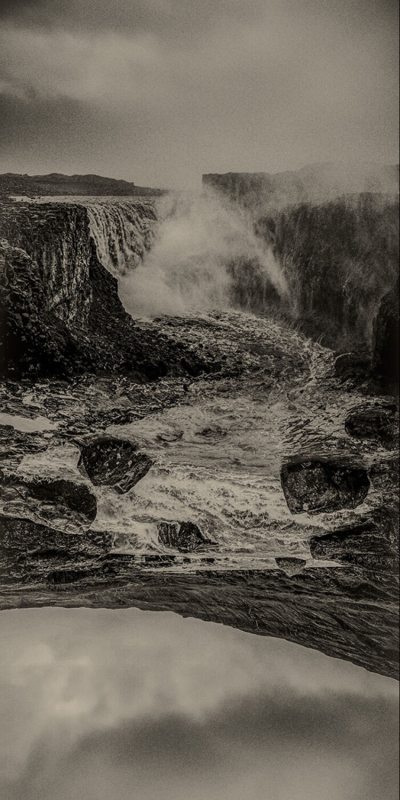 Dreamscapes Of Iceland: A Photographic Journey Through Time And Memory By Attila Ataner