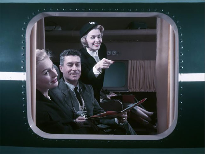 El desayuno en la cama: ¿cómo fue la primera clase de Air France de la aerolínea en 1957 El desayuno en la cama: ¿cómo fue la primera clase de Air France de la aerolínea en 1957