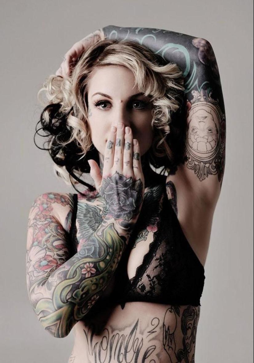 El tatuaje como arte: chicas pintadas de forma impresionante