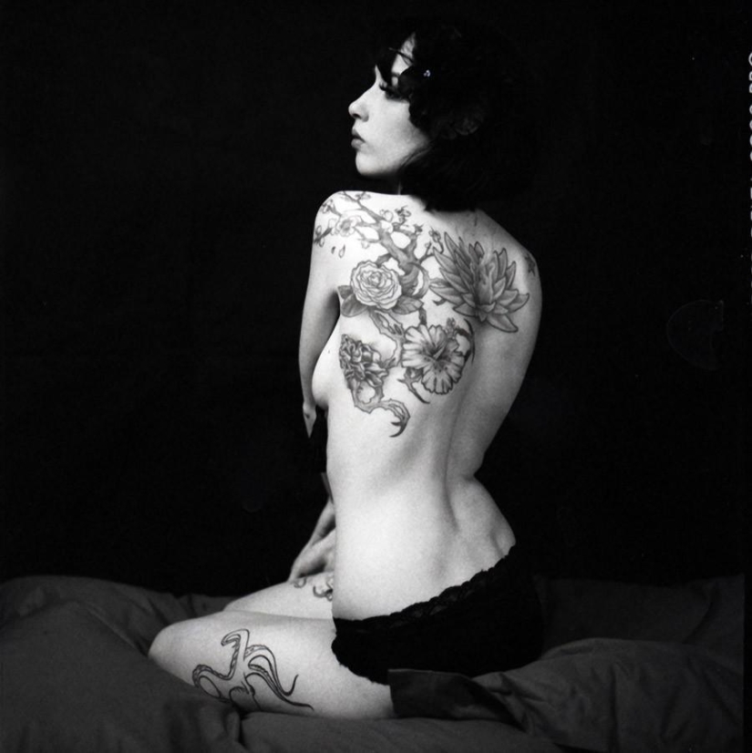 El tatuaje como arte: chicas pintadas de forma impresionante