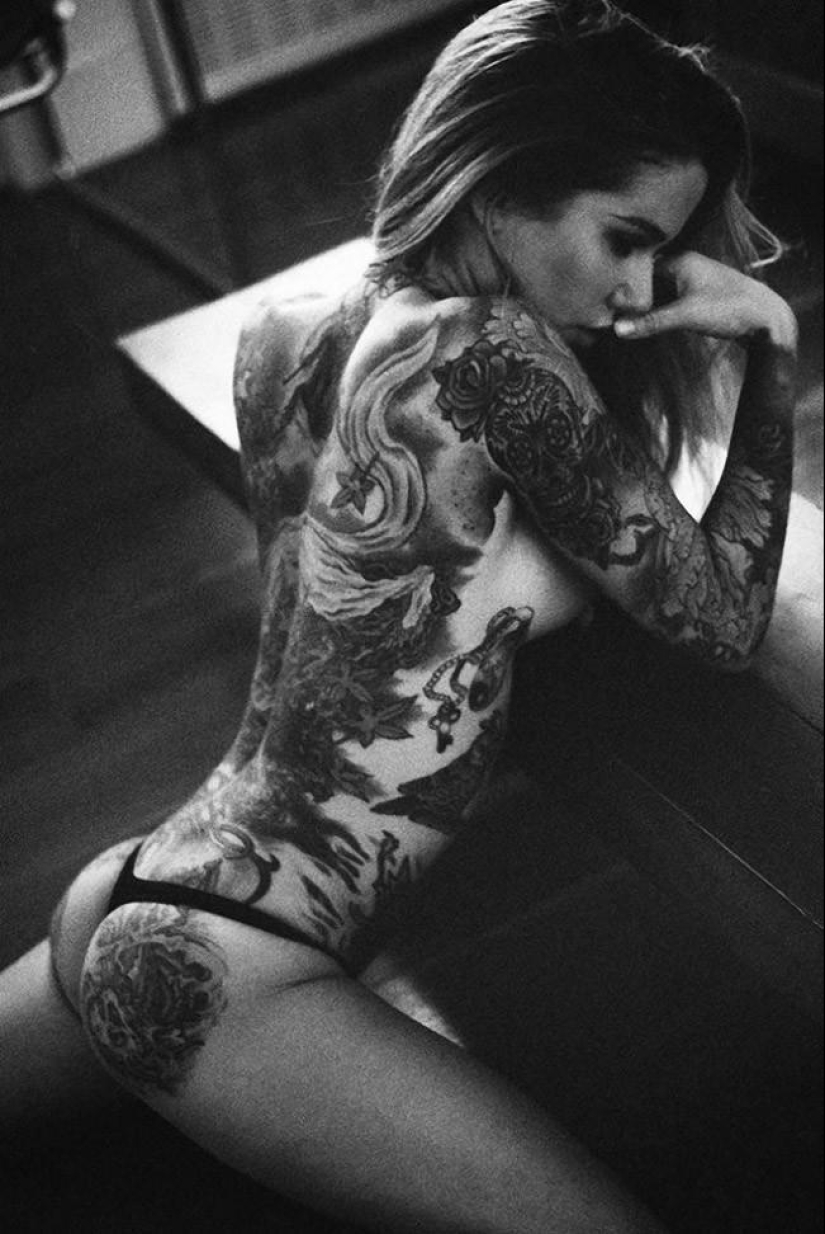 El tatuaje como arte: chicas pintadas de forma impresionante