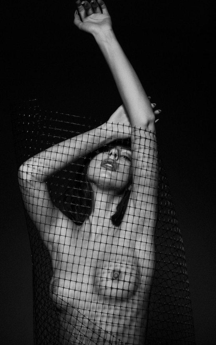 Erotic female portraits by artist Ron Schwerin Erotic female portraits by artist Ron Schwerin