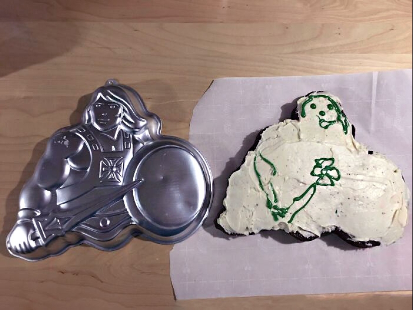 “Es mejor comer ese pastel antes de que te coma a ti”: 12 pasteles hilarantemente malos