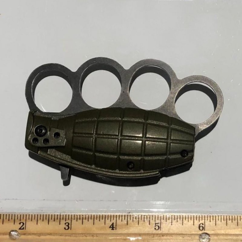 Esta colección de artículos incautados a los pasajeros aéreos por la TSA le alegrará el día