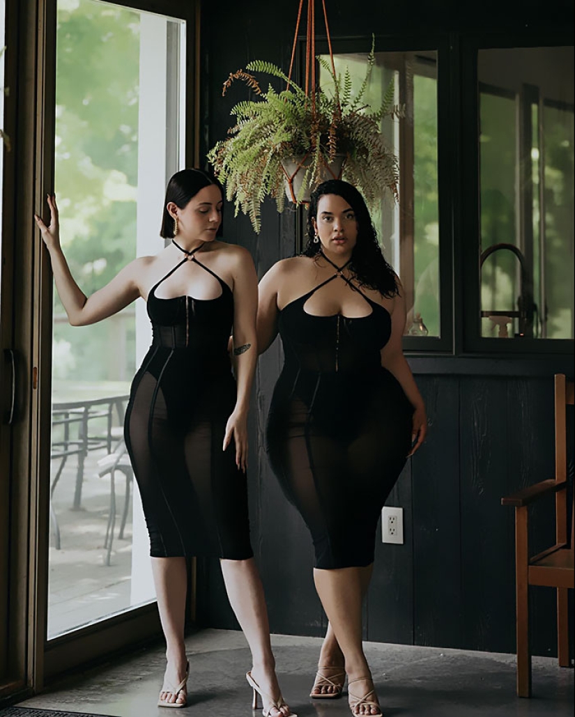 “Estilo, no talla”: dos amigas usan el mismo atuendo para demostrar que no existe un tipo de cuerpo ideal (13 las mejores fotos de todos los tiempos)