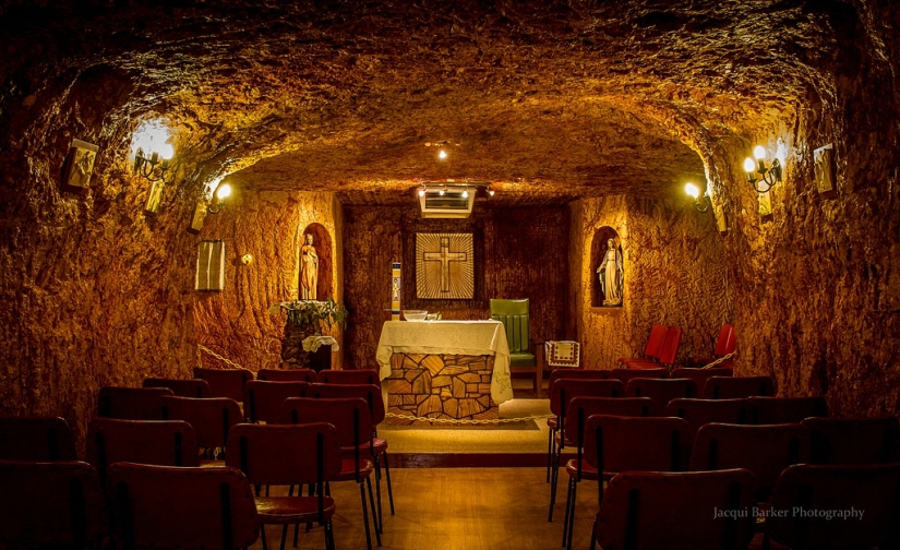 Exiles of the Sun: about the town of Coober Pedy, where people live underground Exiles of the Sun: about the town of Coober Pedy, where people live underground