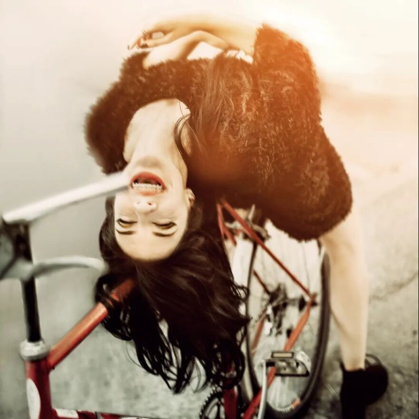 Exploring Friendship: I Captured 15 Artistic Portraits Of My Friend And Myself
