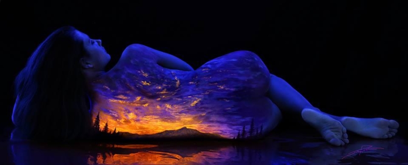 Fabulous landscapes on the bodies of girls Fabulous landscapes on the bodies of girls