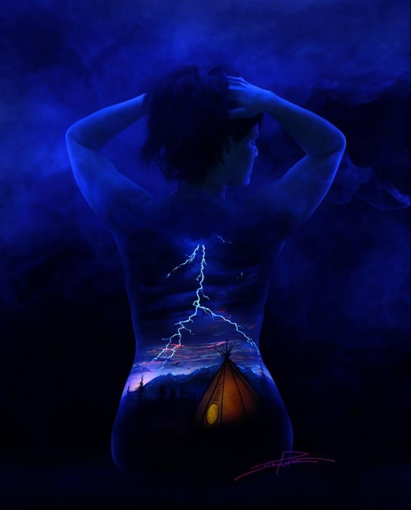 Fabulous landscapes on the bodies of girls Fabulous landscapes on the bodies of girls
