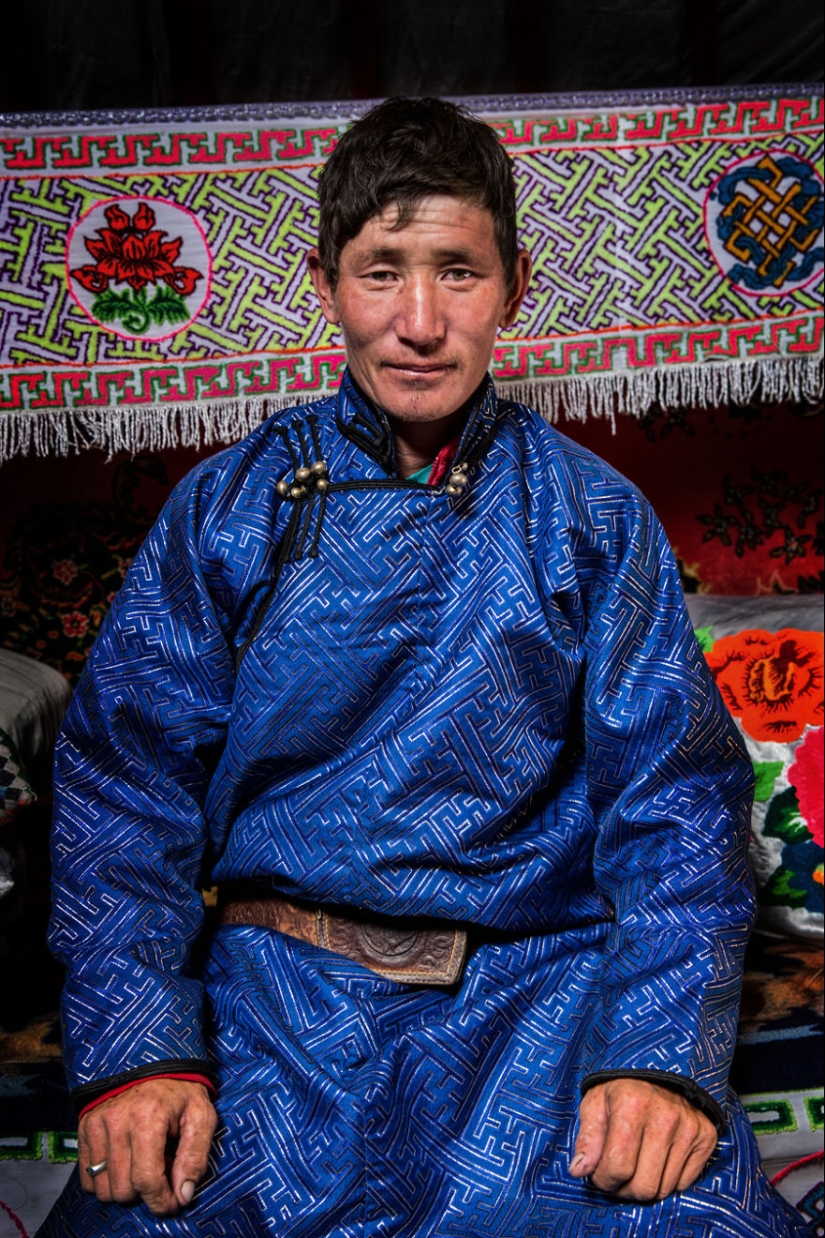 Faces of Siberia: 35 stunning portraits of Yakuts, Ulchi and Negidals Faces of Siberia: 35 stunning portraits of Yakuts, Ulchi and Negidals