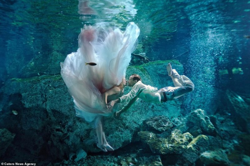 Fearless love: the wedding ceremony in the most extreme and unusual locations Fearless love: the wedding ceremony in the most extreme and unusual locations