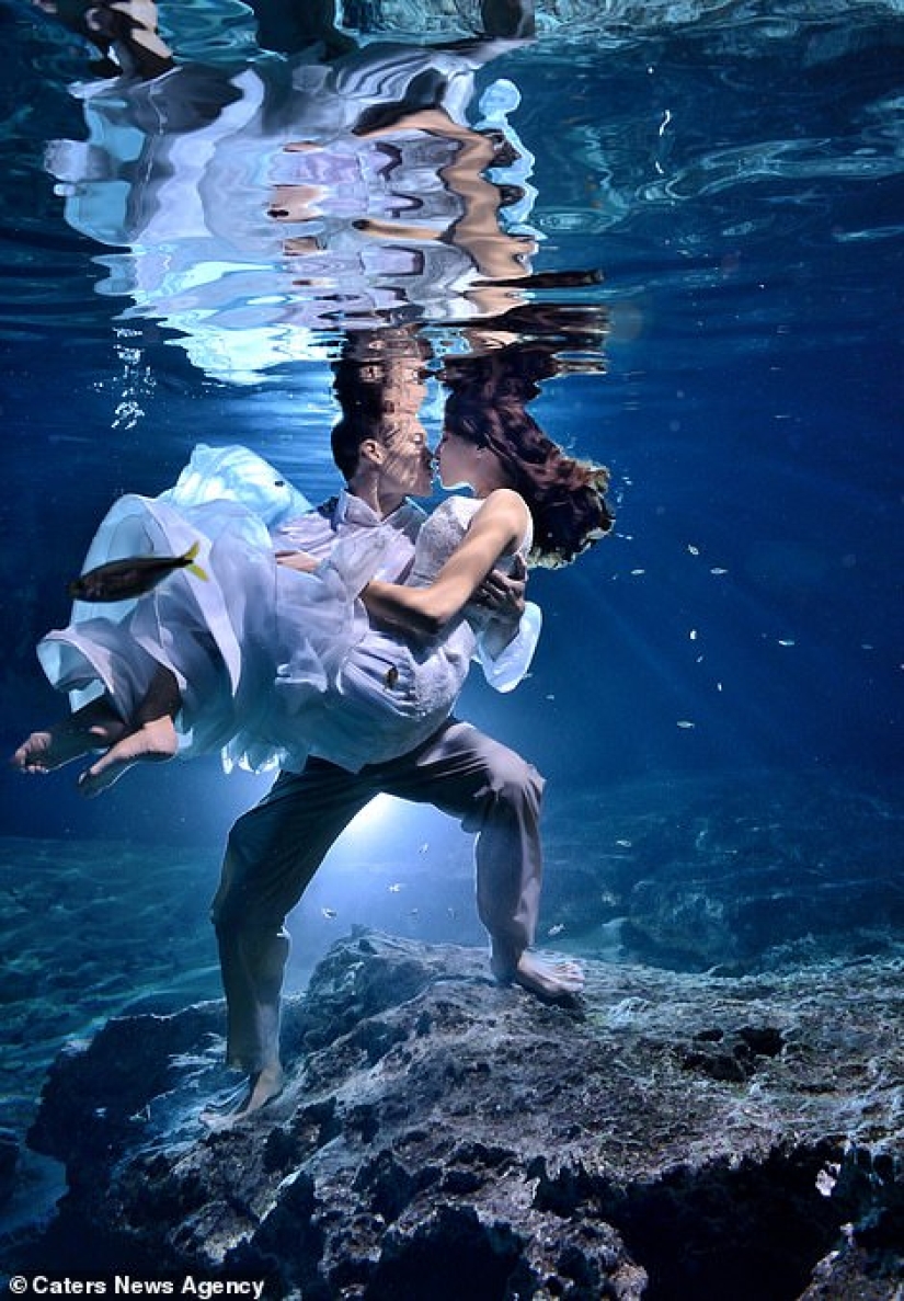 Fearless love: the wedding ceremony in the most extreme and unusual locations Fearless love: the wedding ceremony in the most extreme and unusual locations